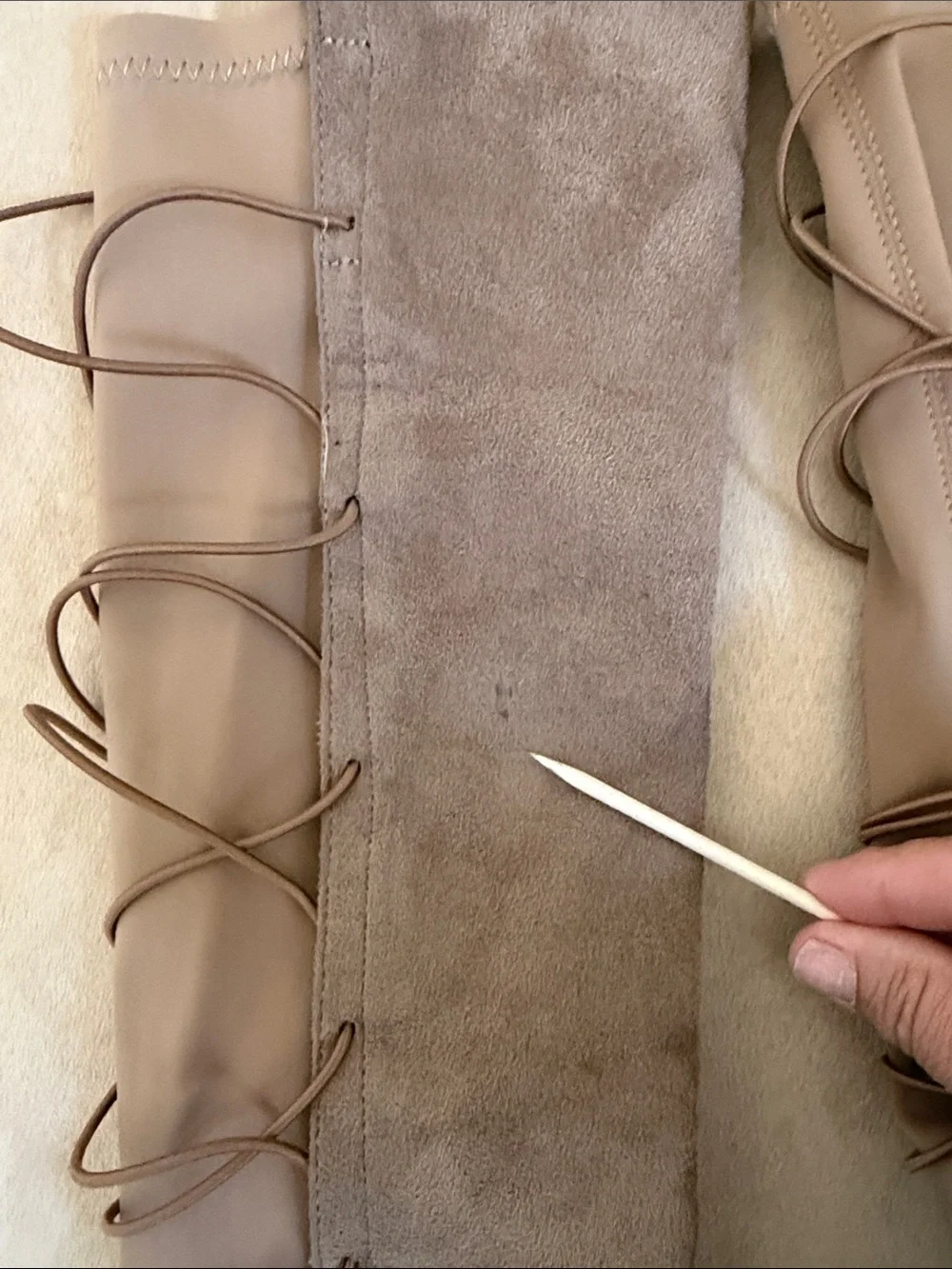 unbranded chic taupe