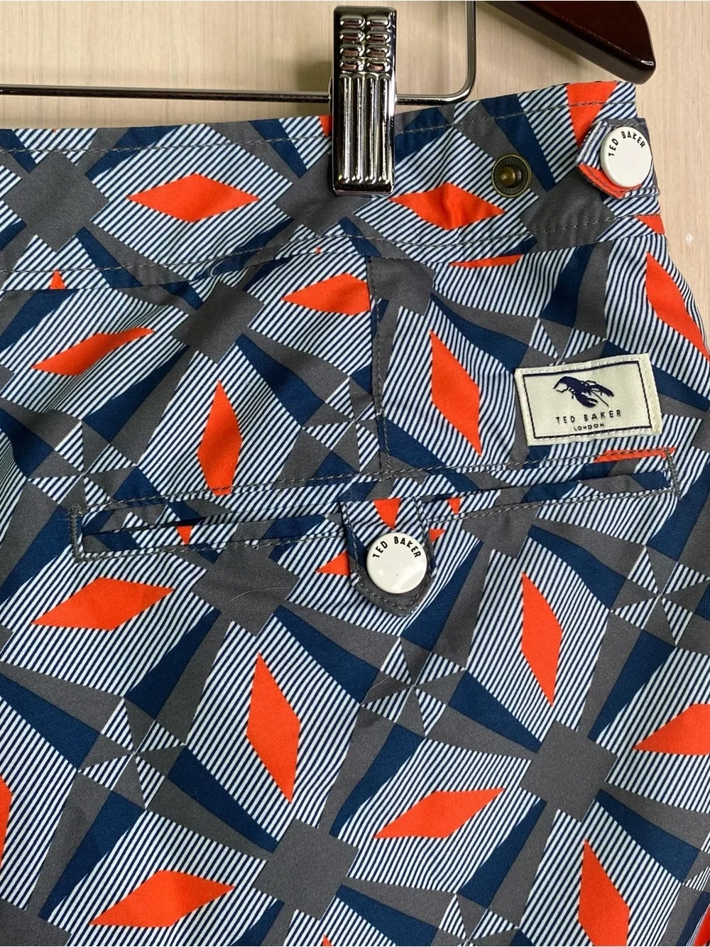 Ted Baker bold geometric
