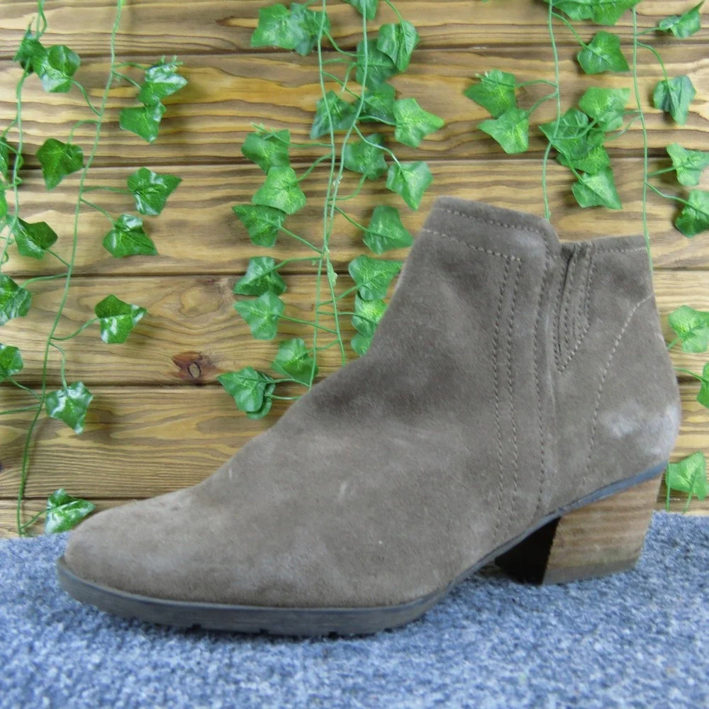 Blondo Waterproof Suede Ankle Booties Women's 7.5M Taupe‎ Side Zip Casual