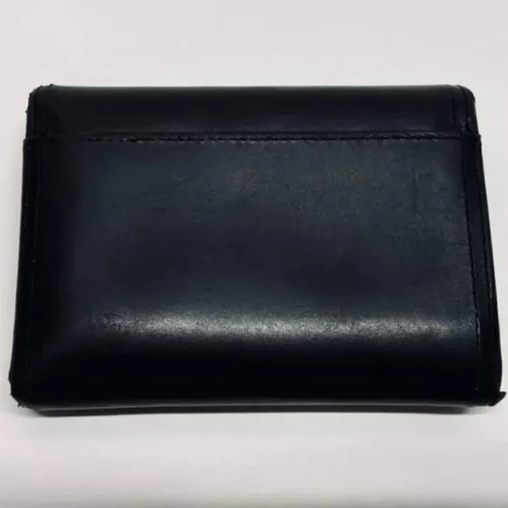 Coach Women's Black Leather Trifold Wallet Snap Front Medium Size Good Condition