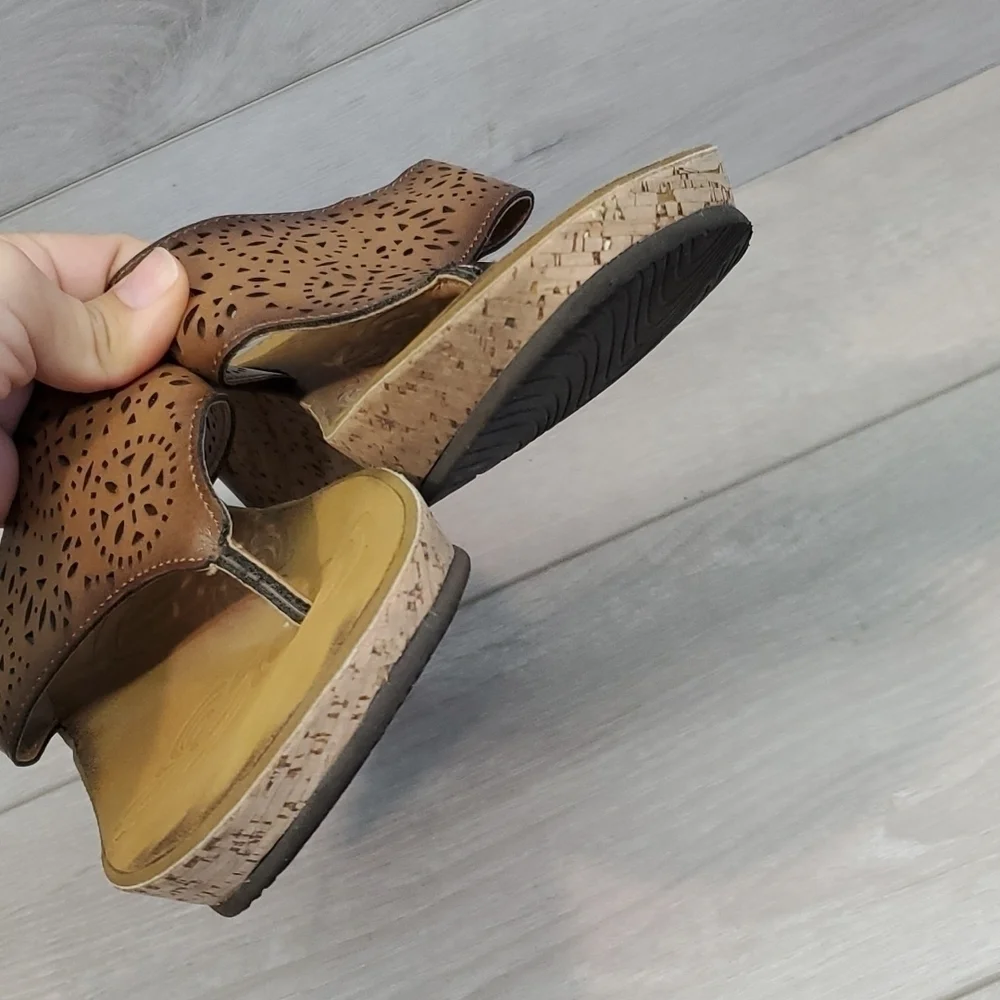Clarks like new