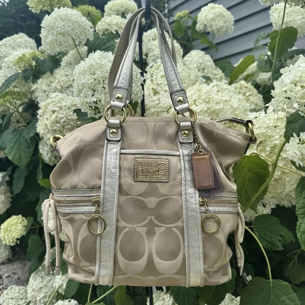 Coach Poppy Signature Tote Bag- Canvas & Leather ~ Beige ~ Gold Toned