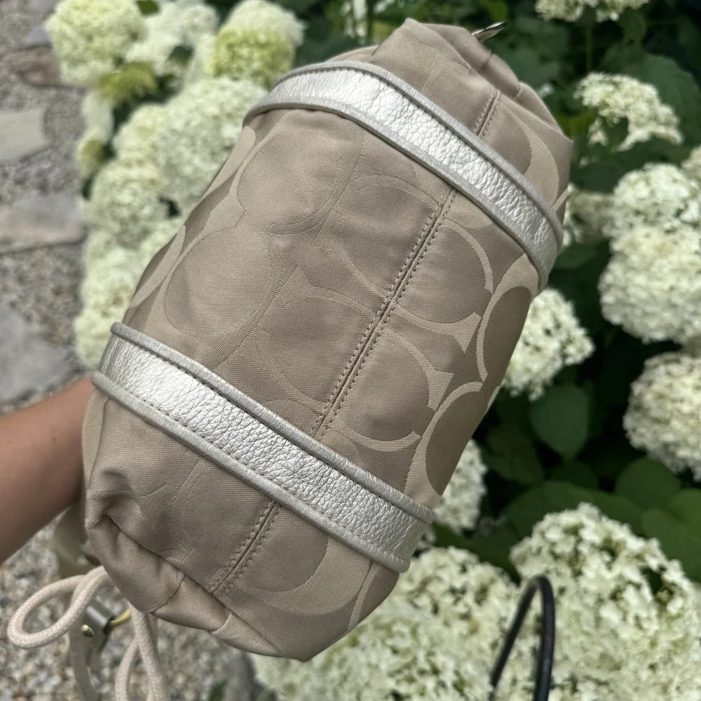 Coach Poppy Signature Tote Bag- Canvas & Leather ~ Beige ~ Gold Toned