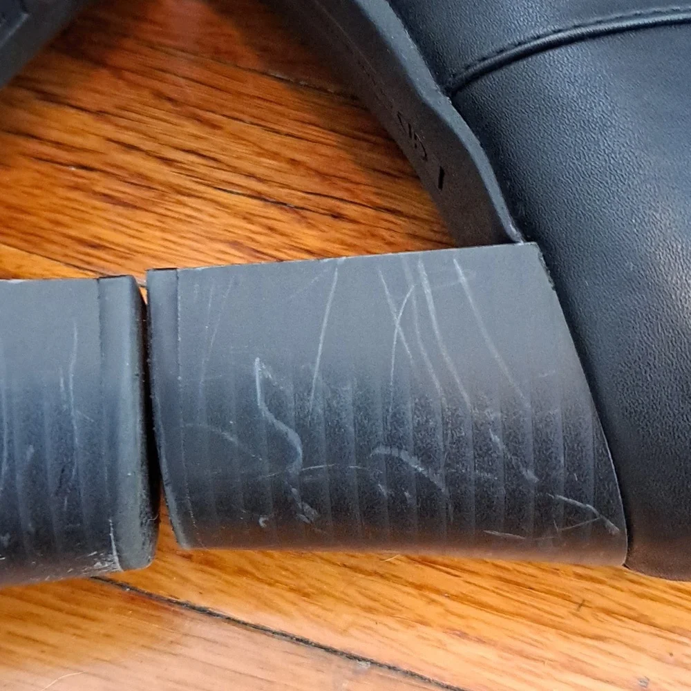 Giani Bernini artemyss booties