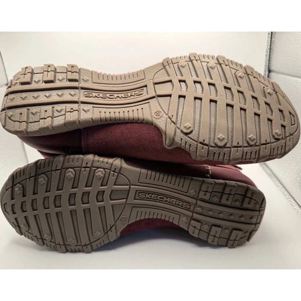 Skechers carefully comfort faux