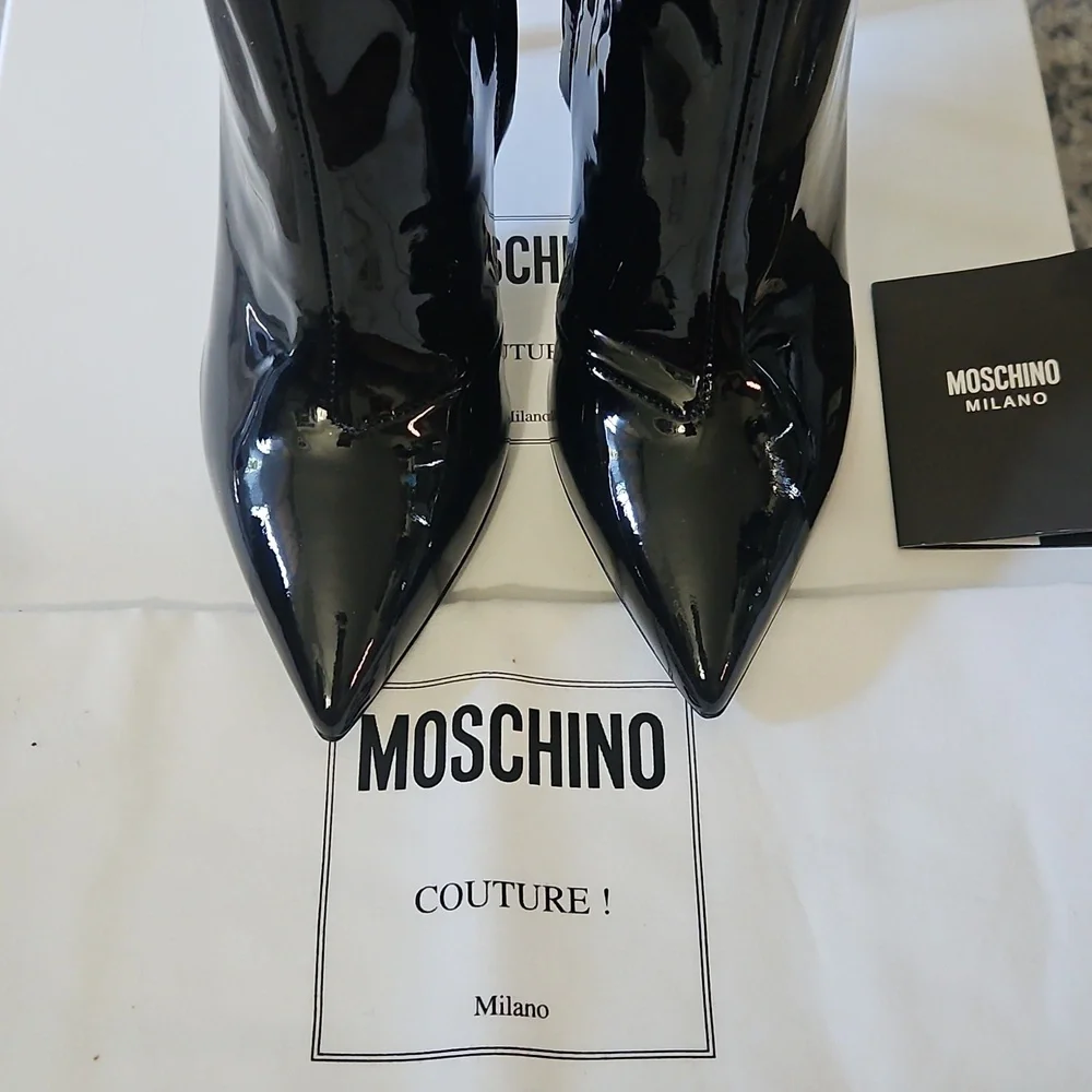 Moschino turn heads