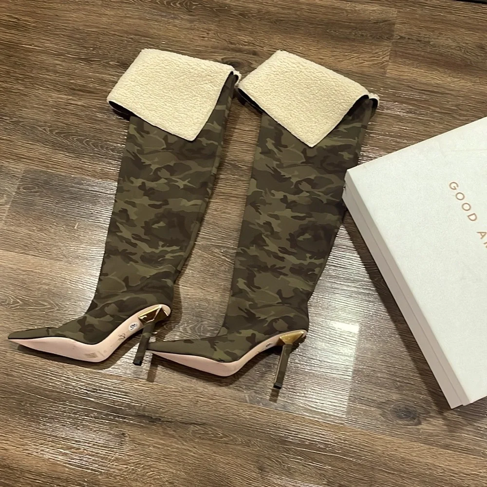 Good American nwb camo