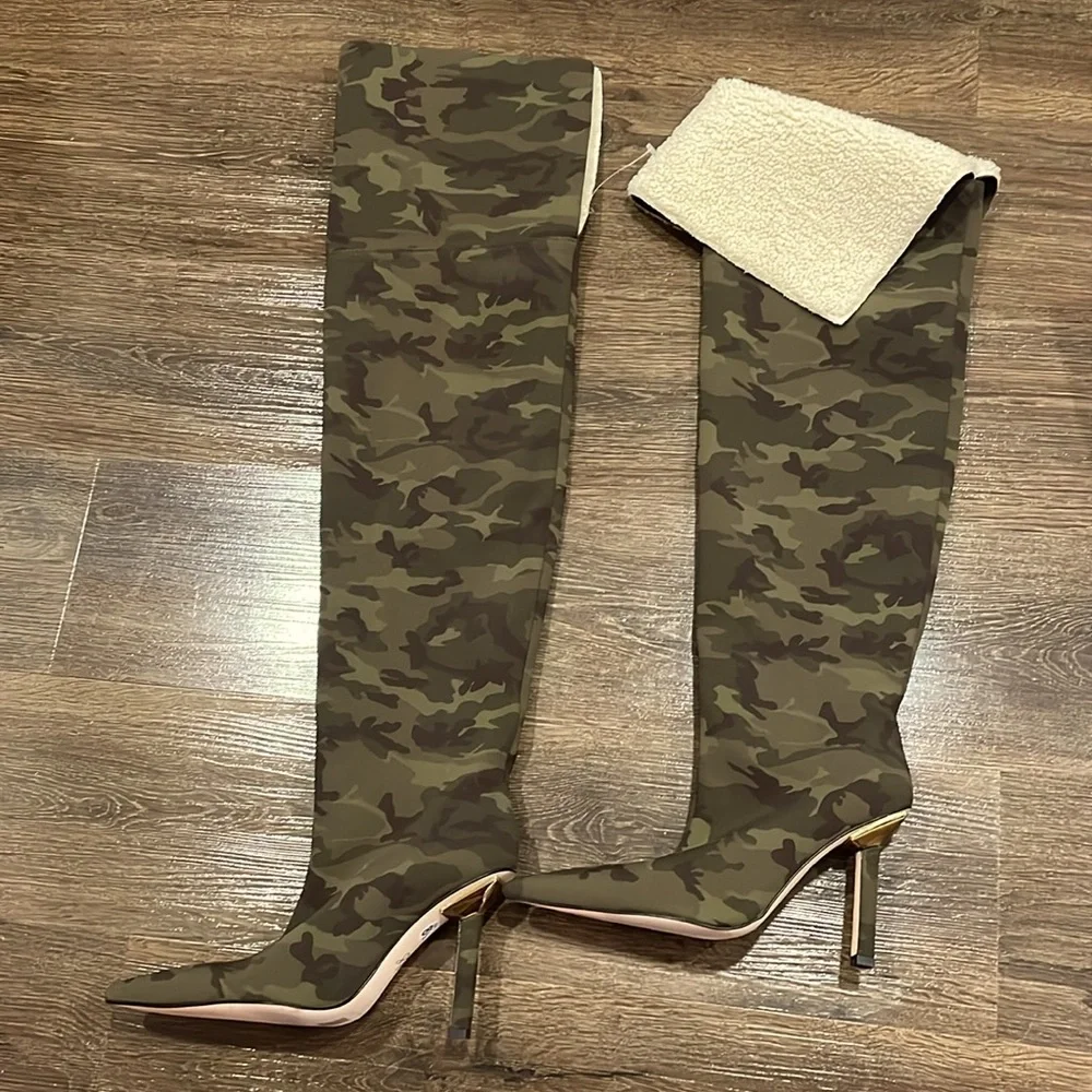 Good American nwb camo