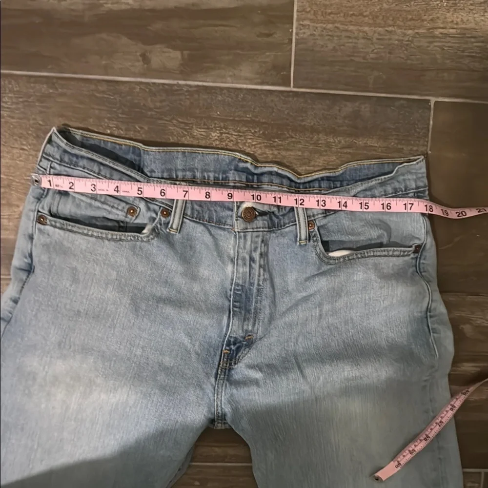 Levis these levi