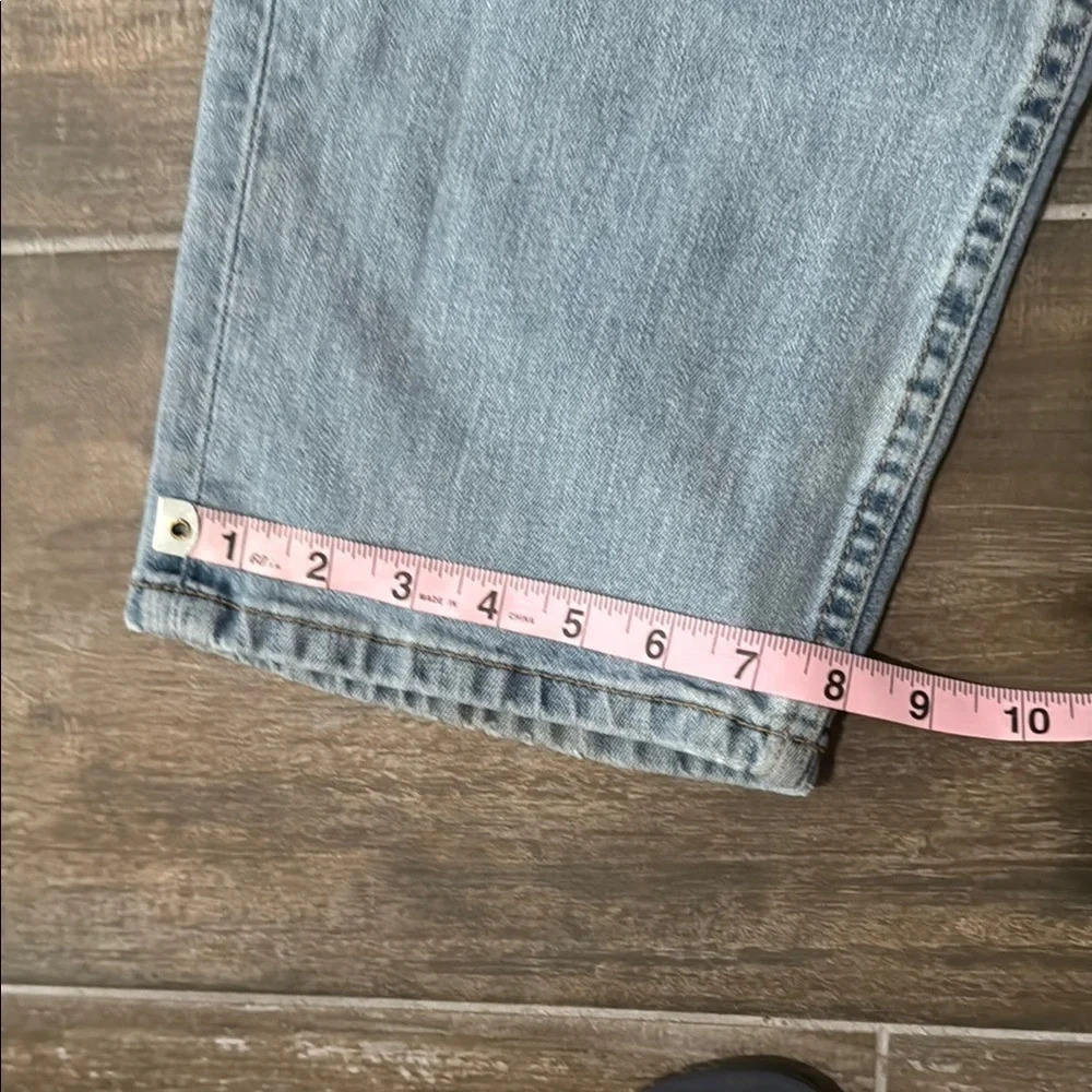 Levis these levi