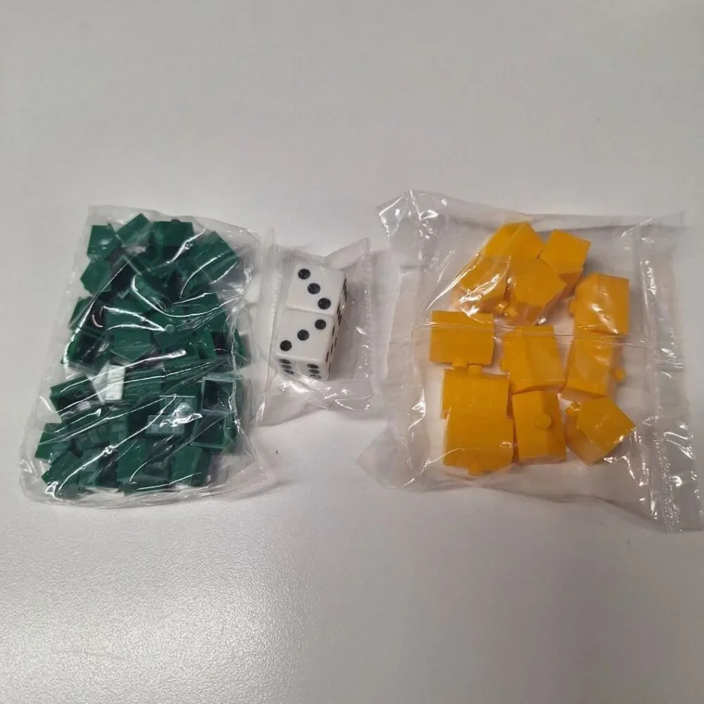 1998 Bass Fishing Monopoly‎ Game Pieces Houses Hotels Greenbay Packers Vintage