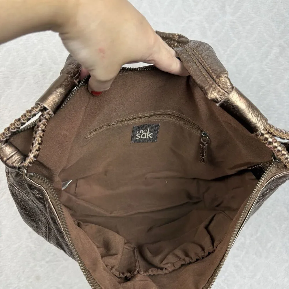 The Sak sak hobo