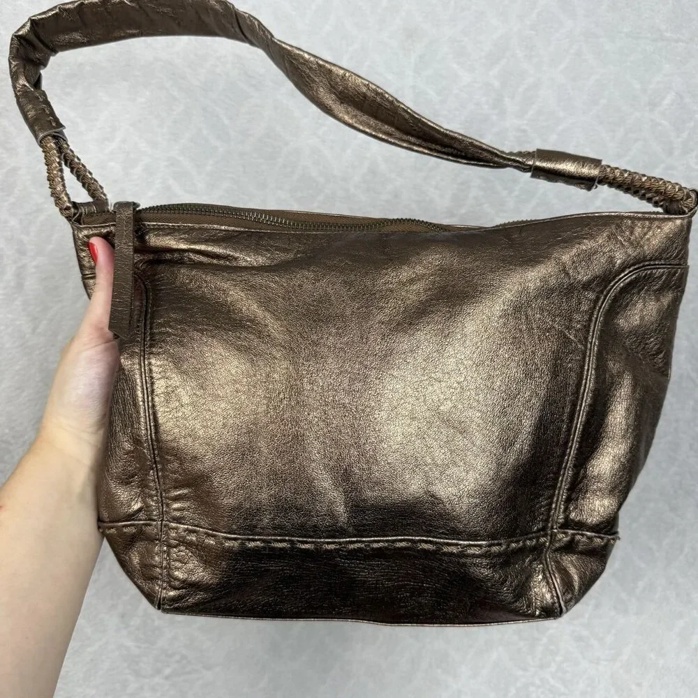 The Sak sak hobo