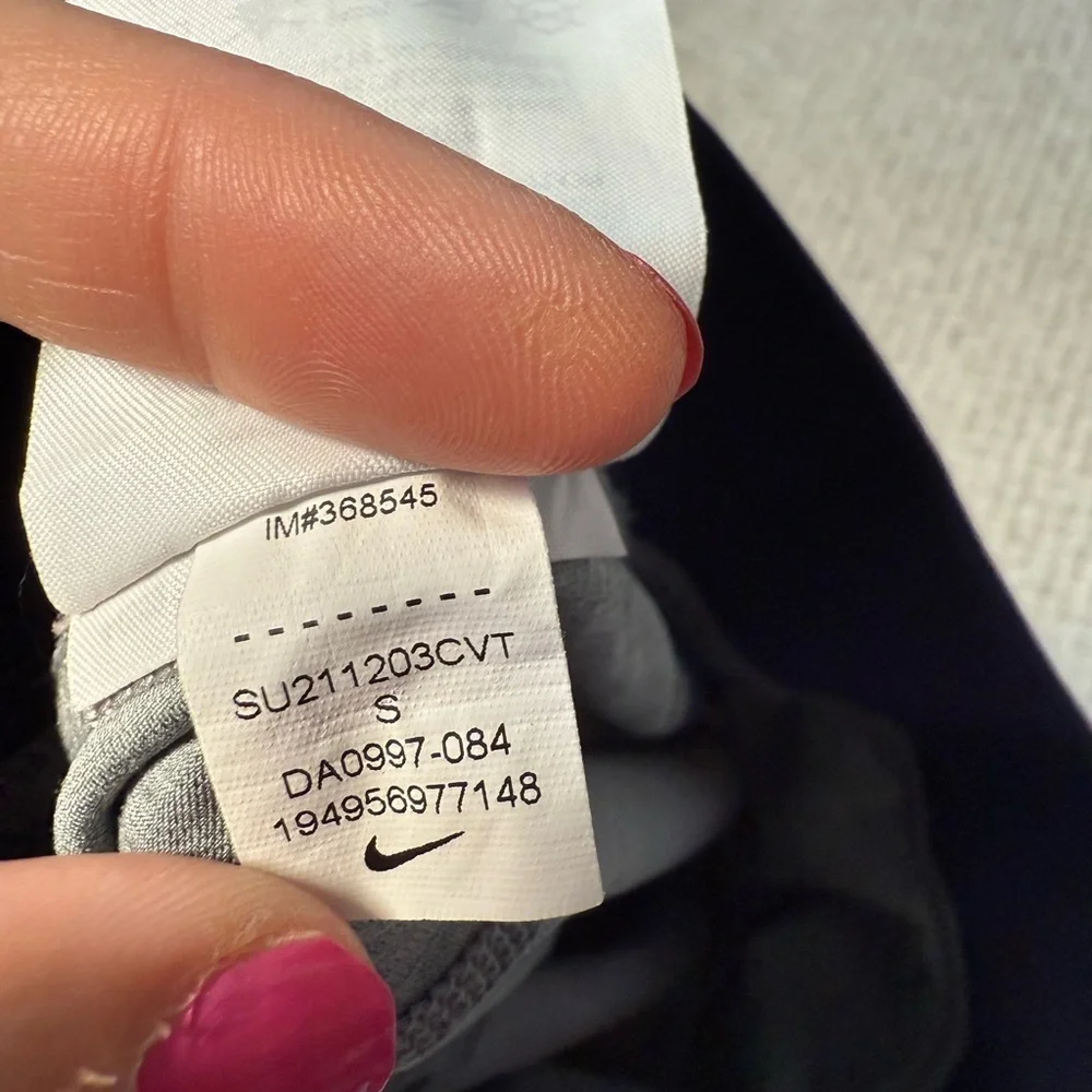 Nike silhouette size design