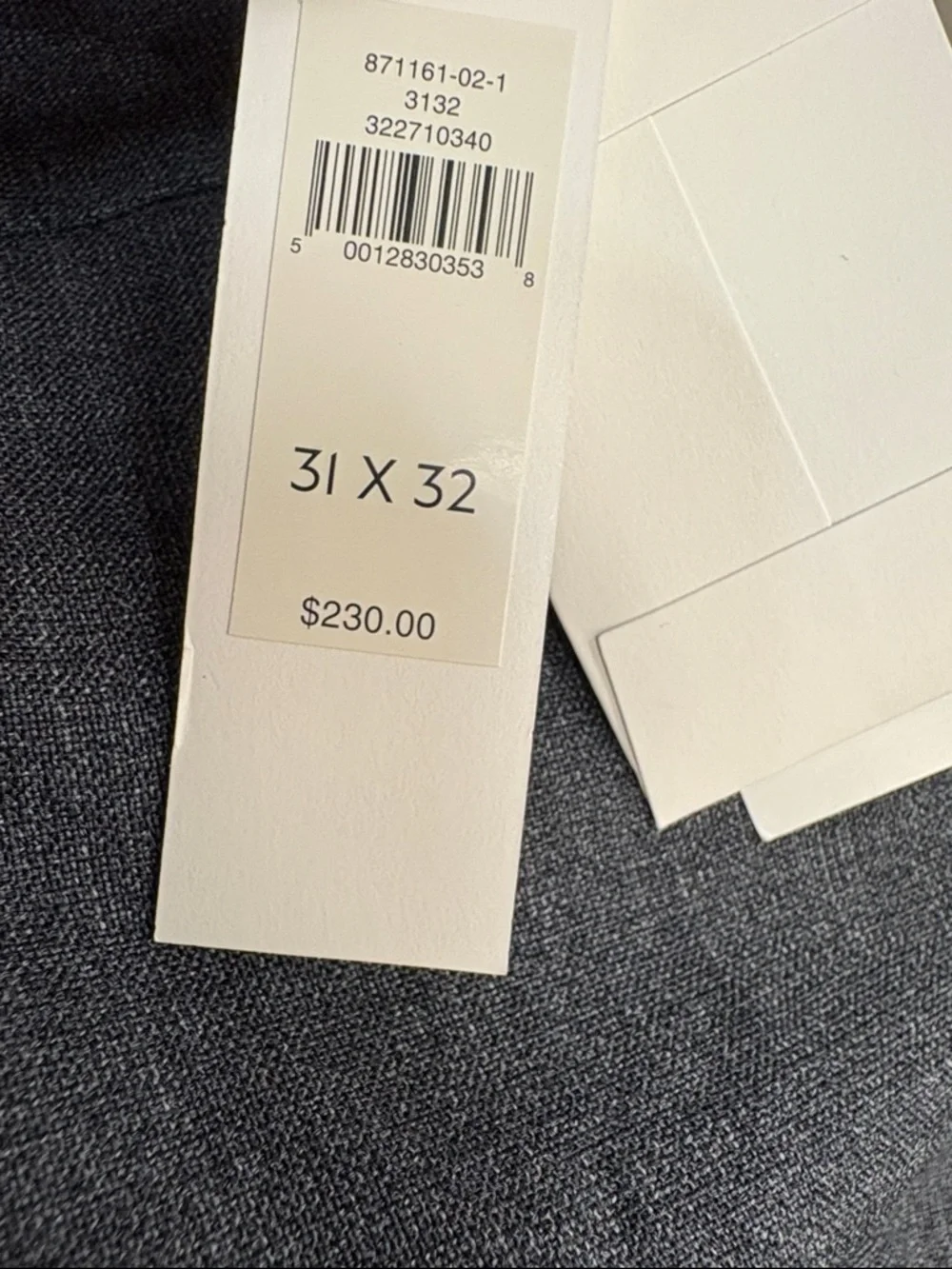 Banana Republic store excellent quality