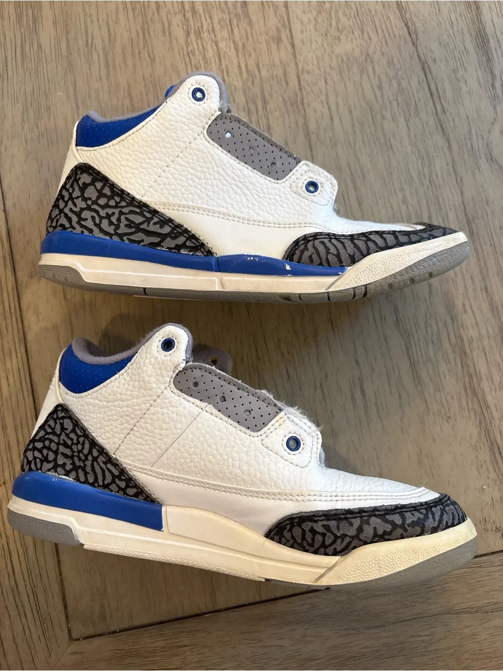 Nike Kids Blue & White Athletic Sneaker Pair