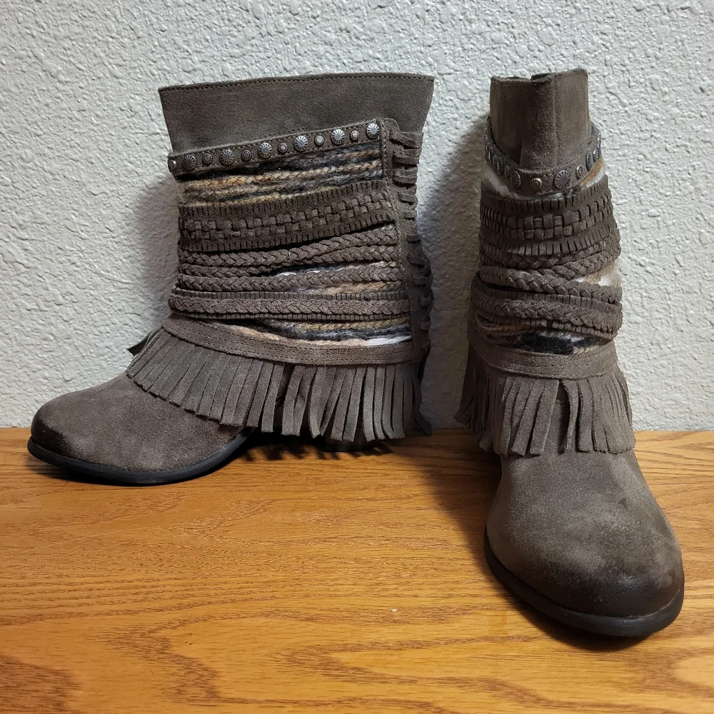 Naughty Monkey Brown Leather Fringe Poncho Heeled Booties Size 8