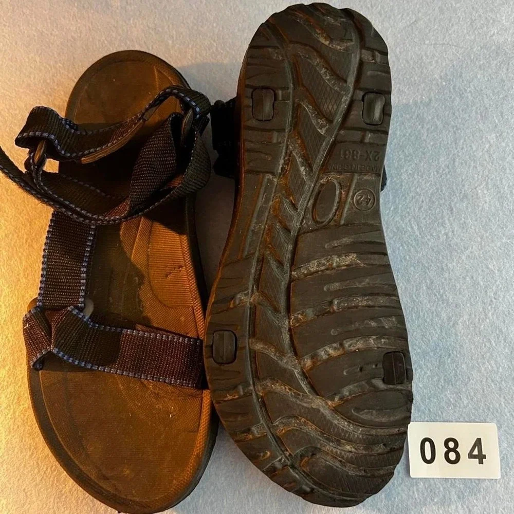 Air Balanced Black and Blue Sandals Size Mens 42 Excellent Condition