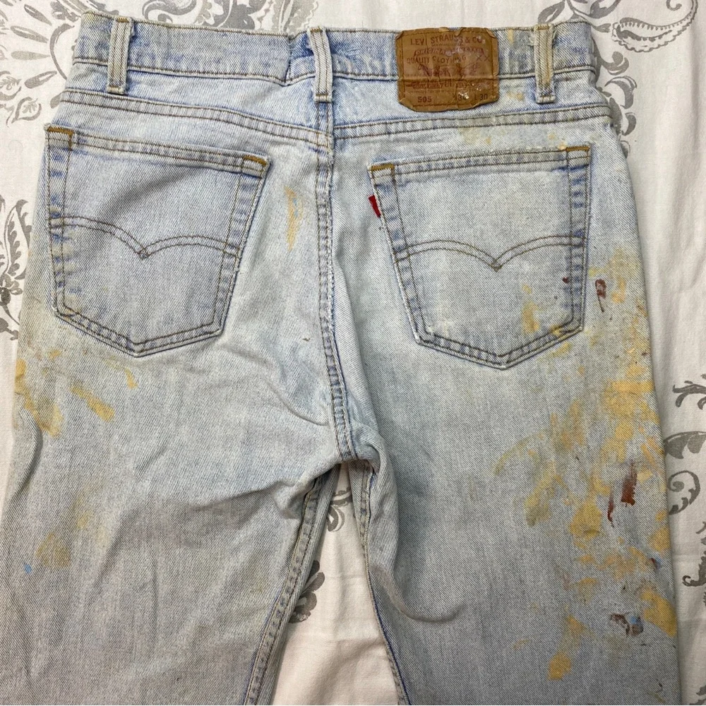 Levis bottom that has
