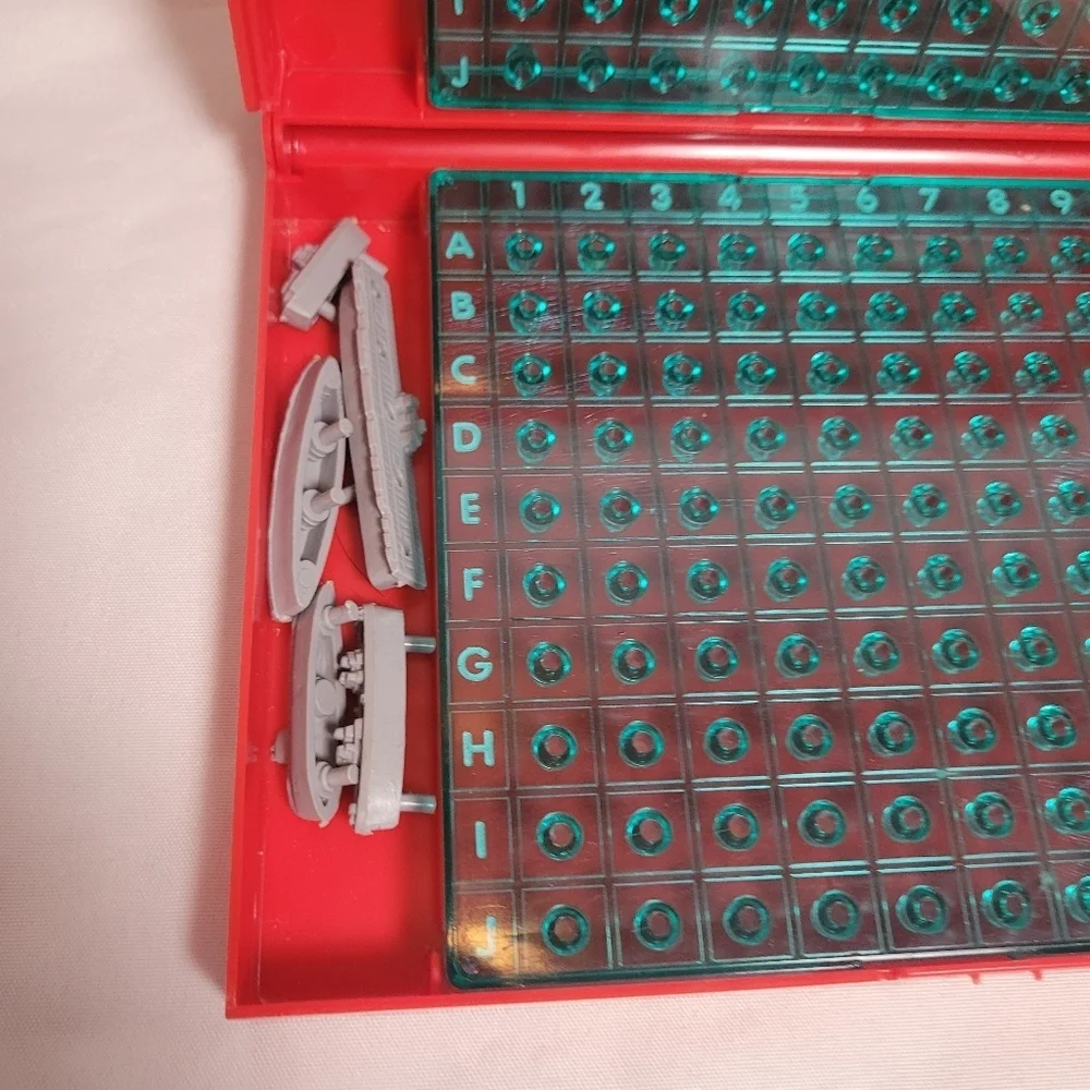 Milton Bradley Original 1st Edition 1967 Battleship Game Complete