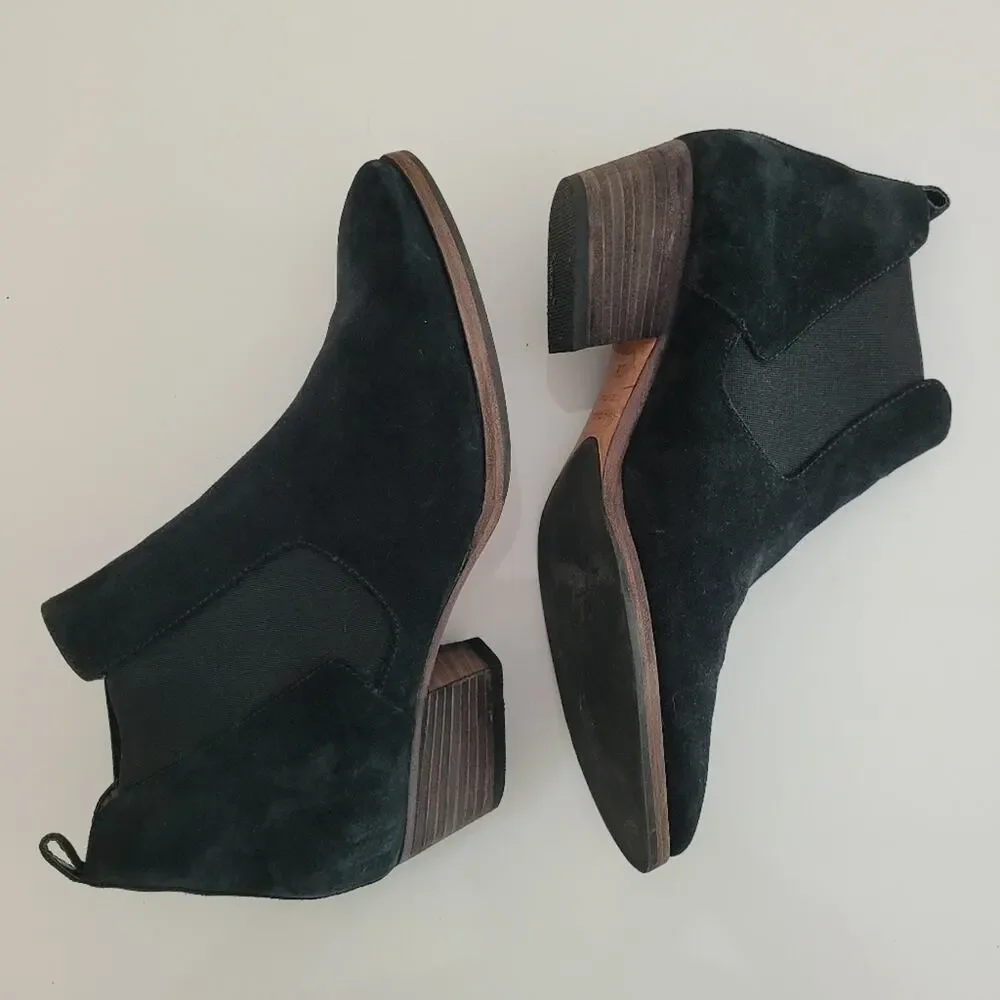 Aquatalia wear uppers vibram