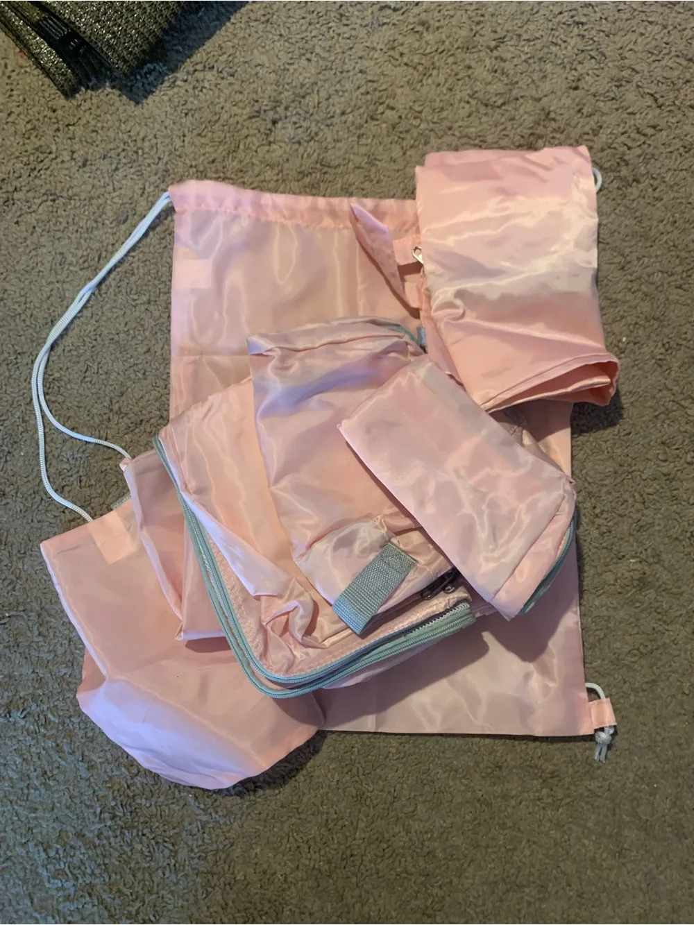 N/A pink travel