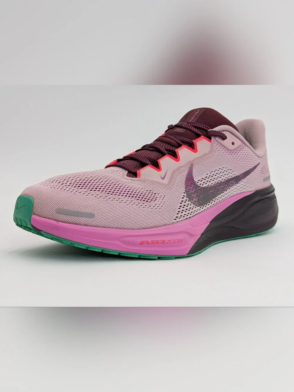 Nike run style