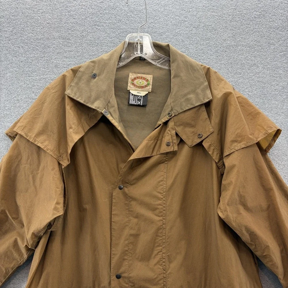 Banana Republic back visible shell