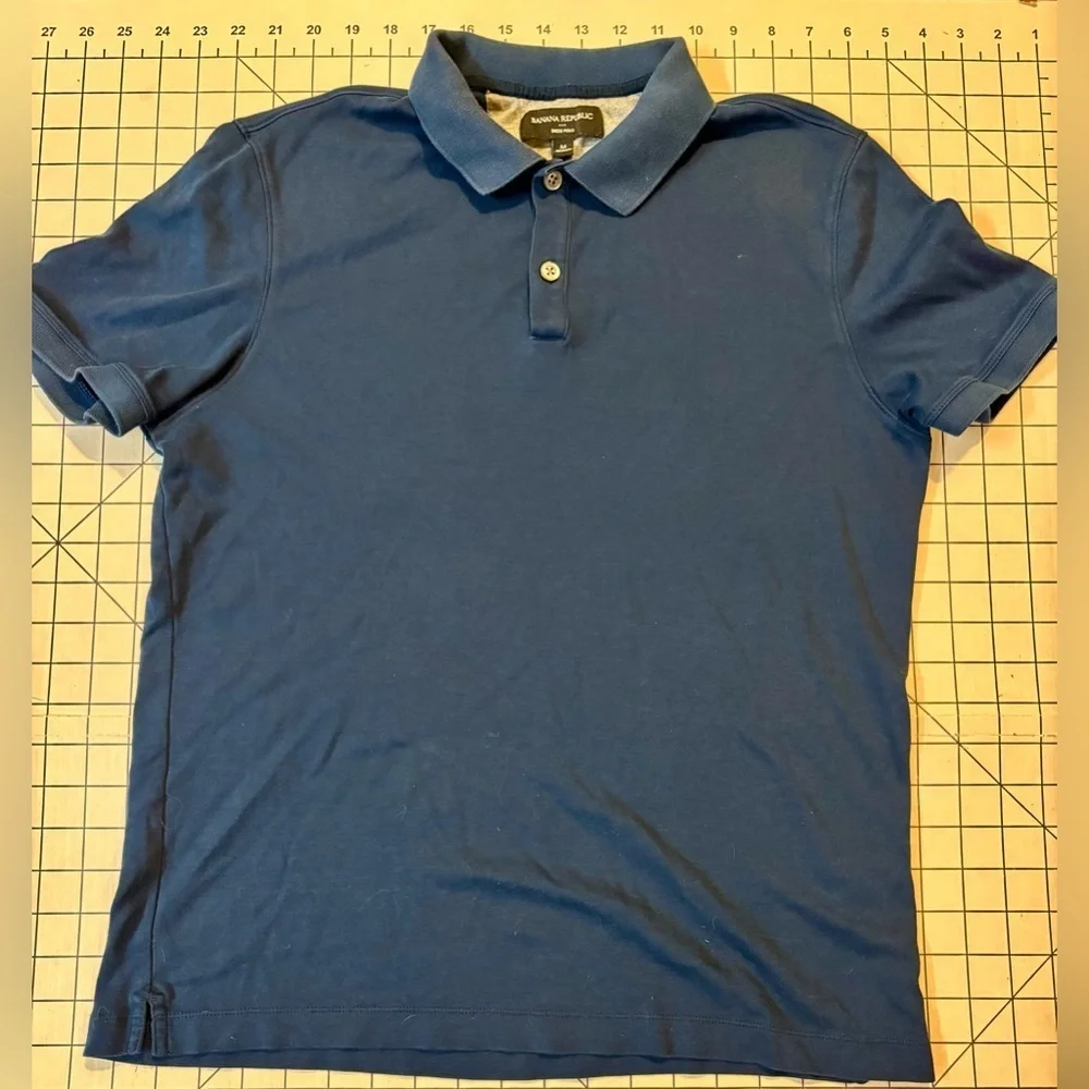 Banana Republic Men’s Medium Blue‎ Dress Polo Shirt