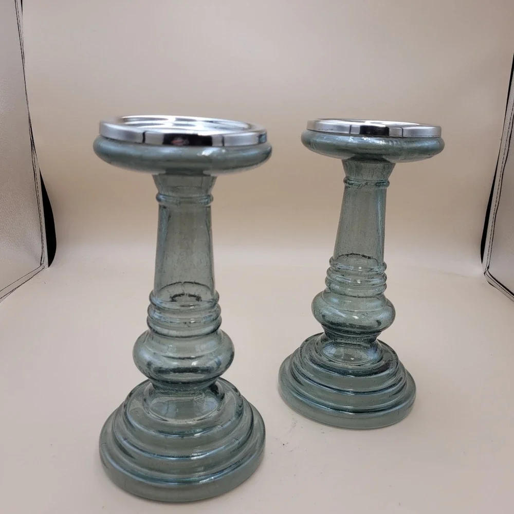 Green Seeded Crackle Glass Pillar Candle Holders Silver Trim Set of 2 8.5 Inch
