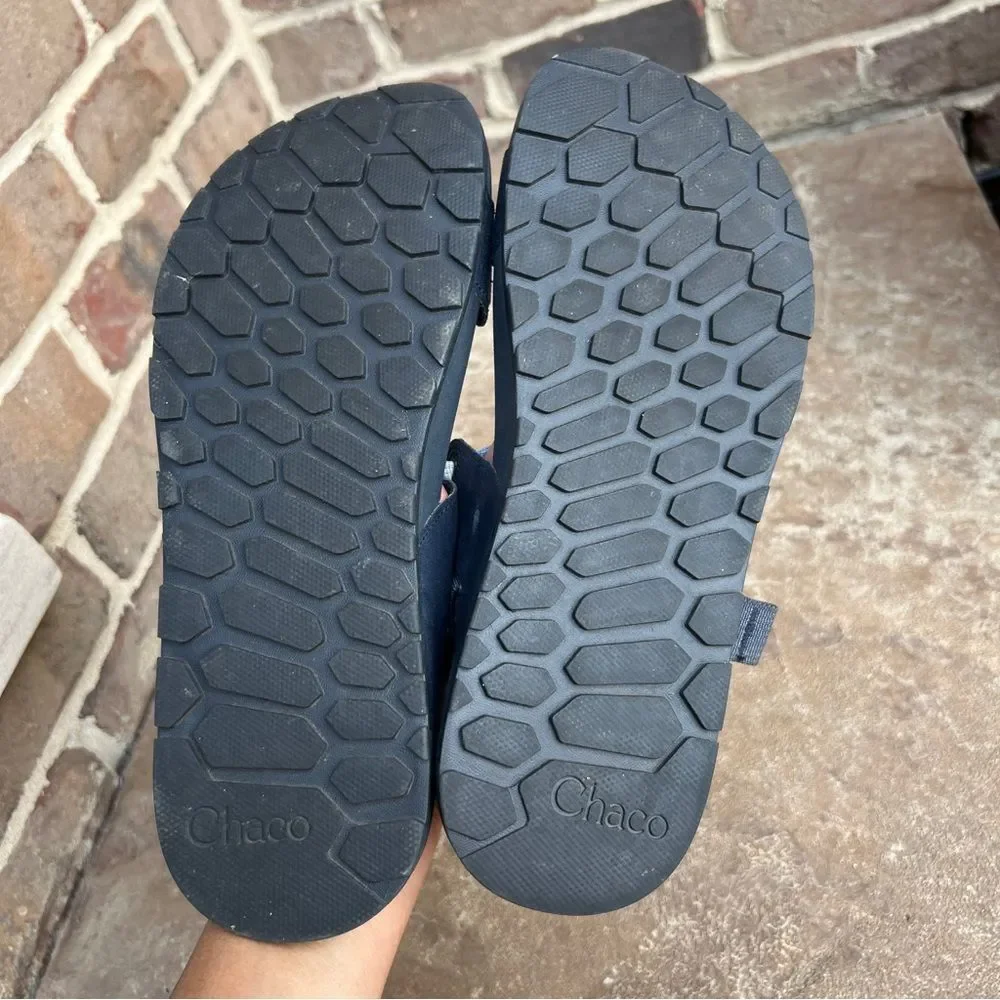 Chaco preowned light