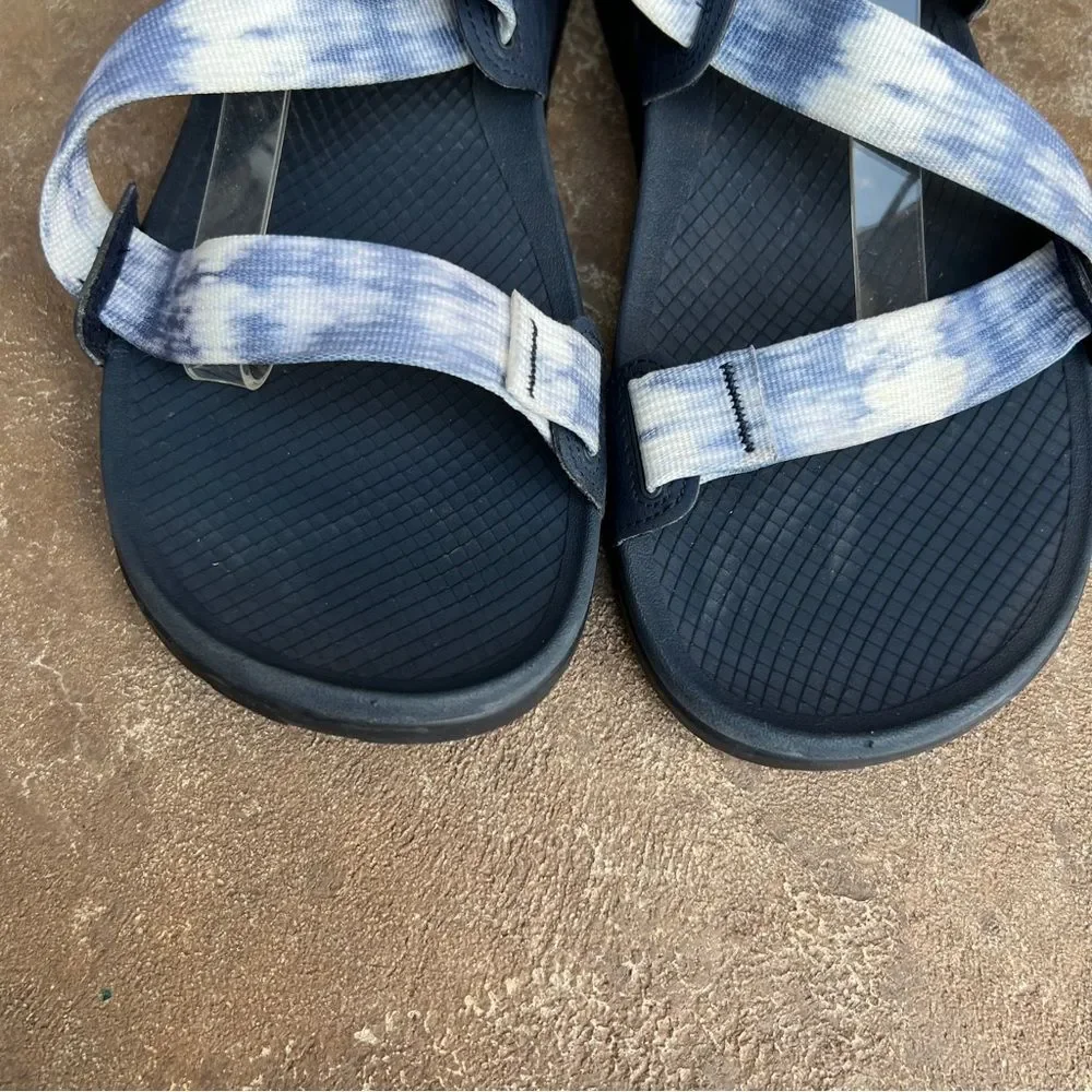 Chaco preowned light