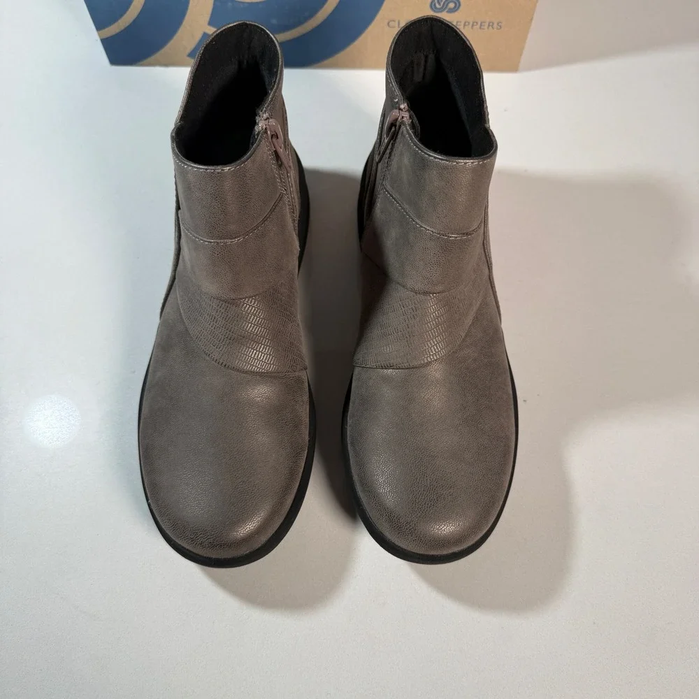 Clarks cloudsteppers ankle