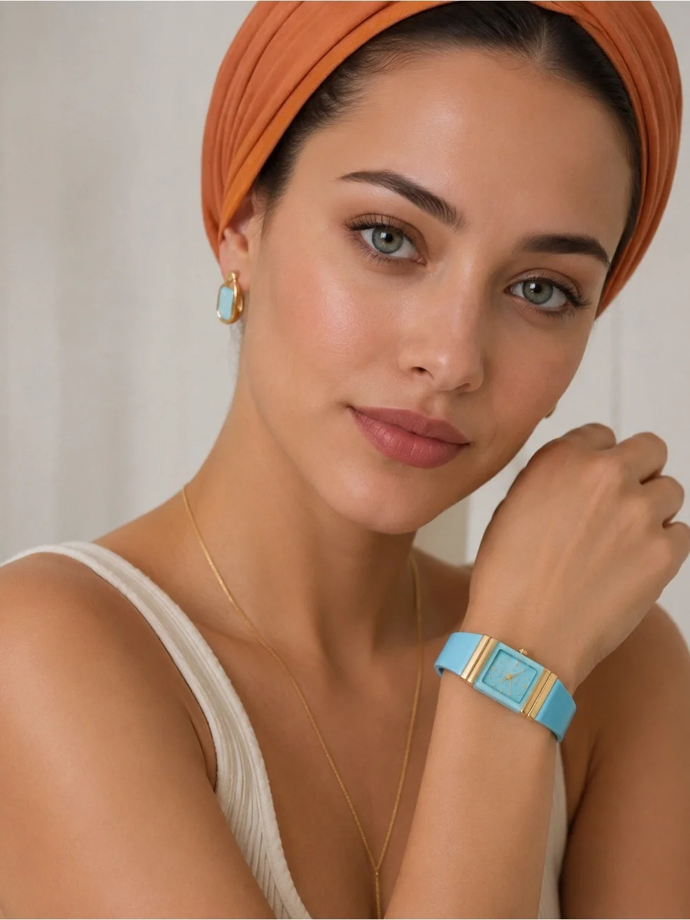 Elegant Aqua Watch with silicone band