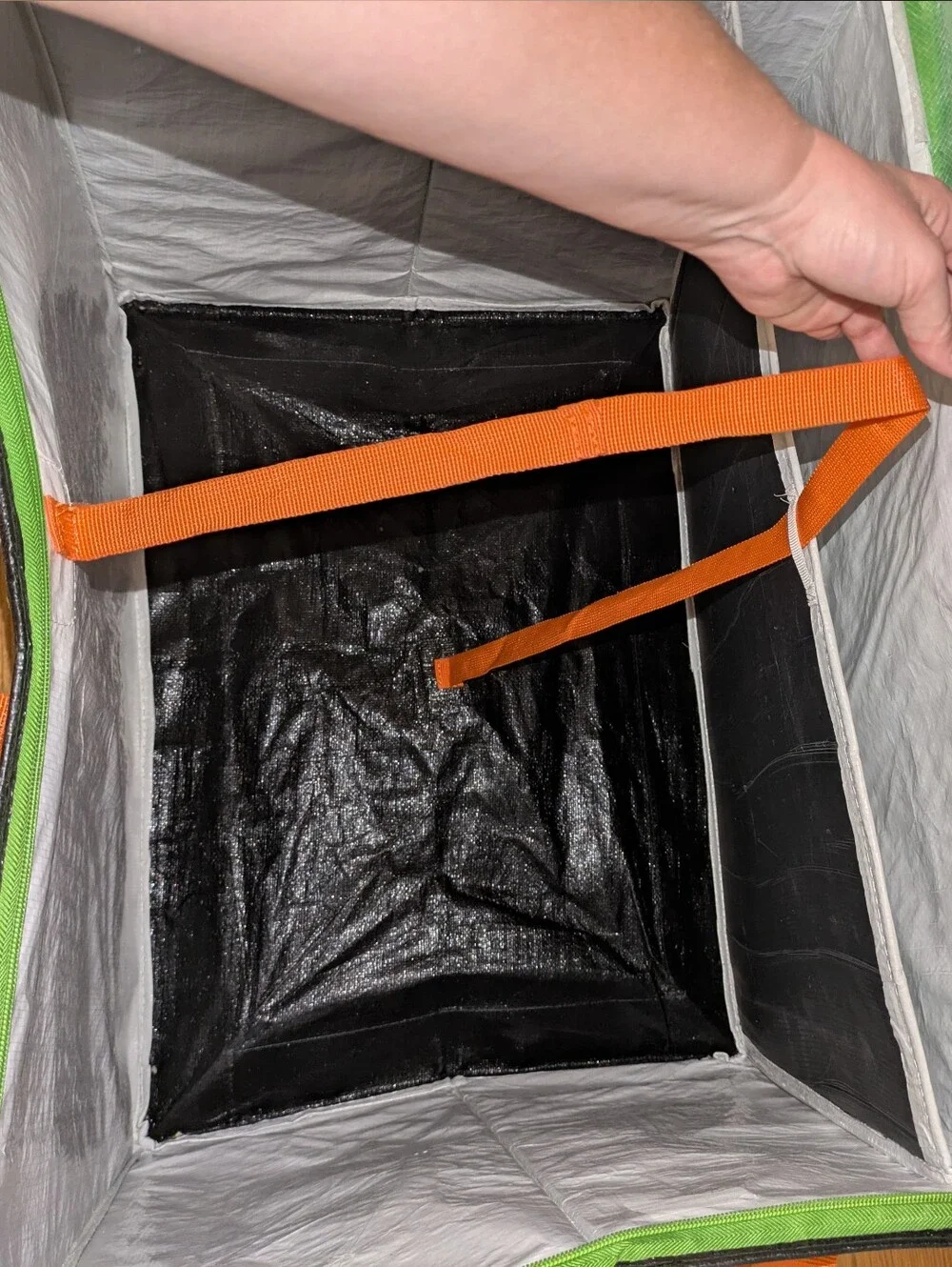 Amazon sturdy courier