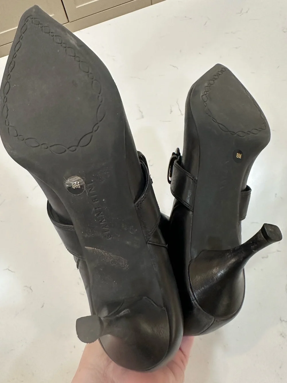 Gianni Bini sleek pointed