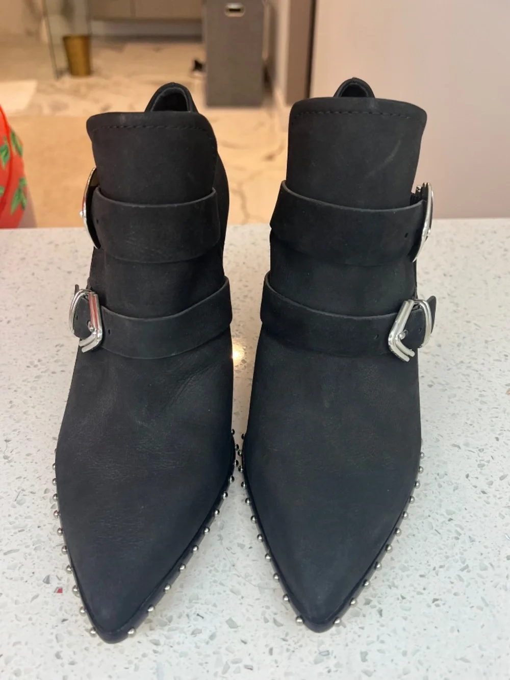 Gianni Bini are unworn moto