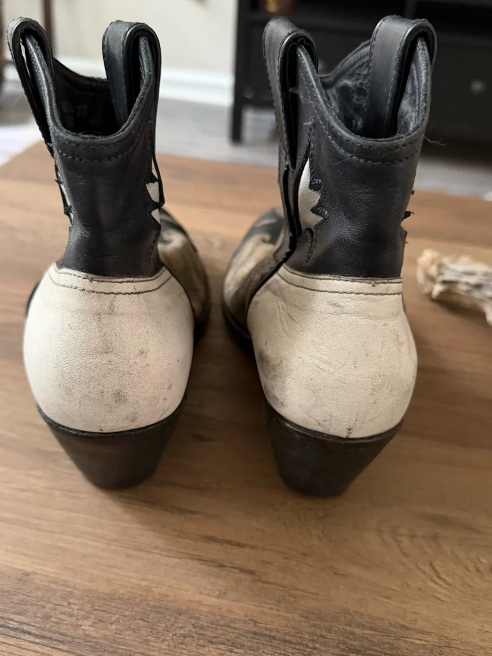 Golden Goose Ankle Boots Women's Size 7‎ Black Leather Western Cowboy Booties