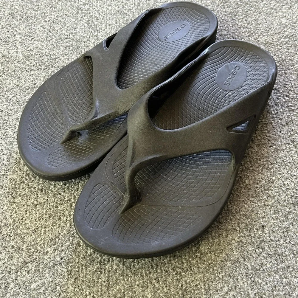 OOFOS sandals original