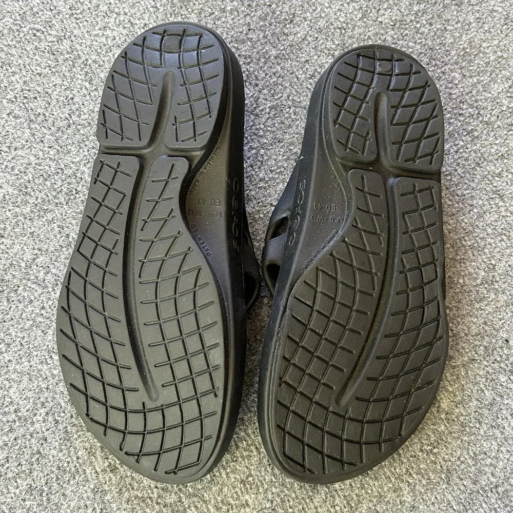 OOFOS sandals original