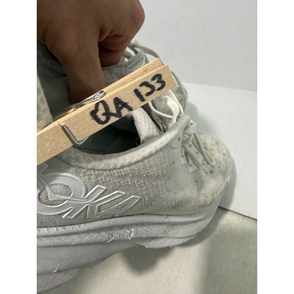 Hoka One One hoka one