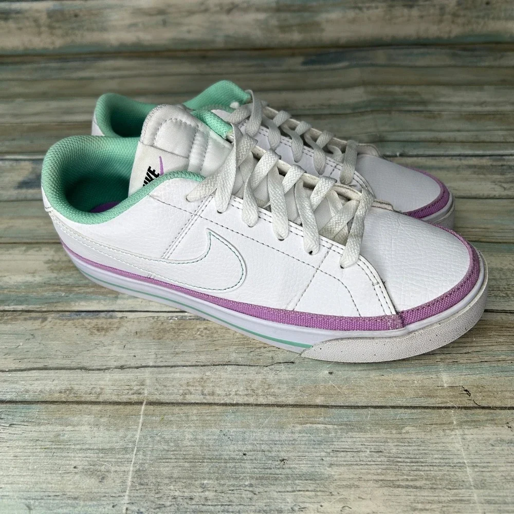 Nike low top