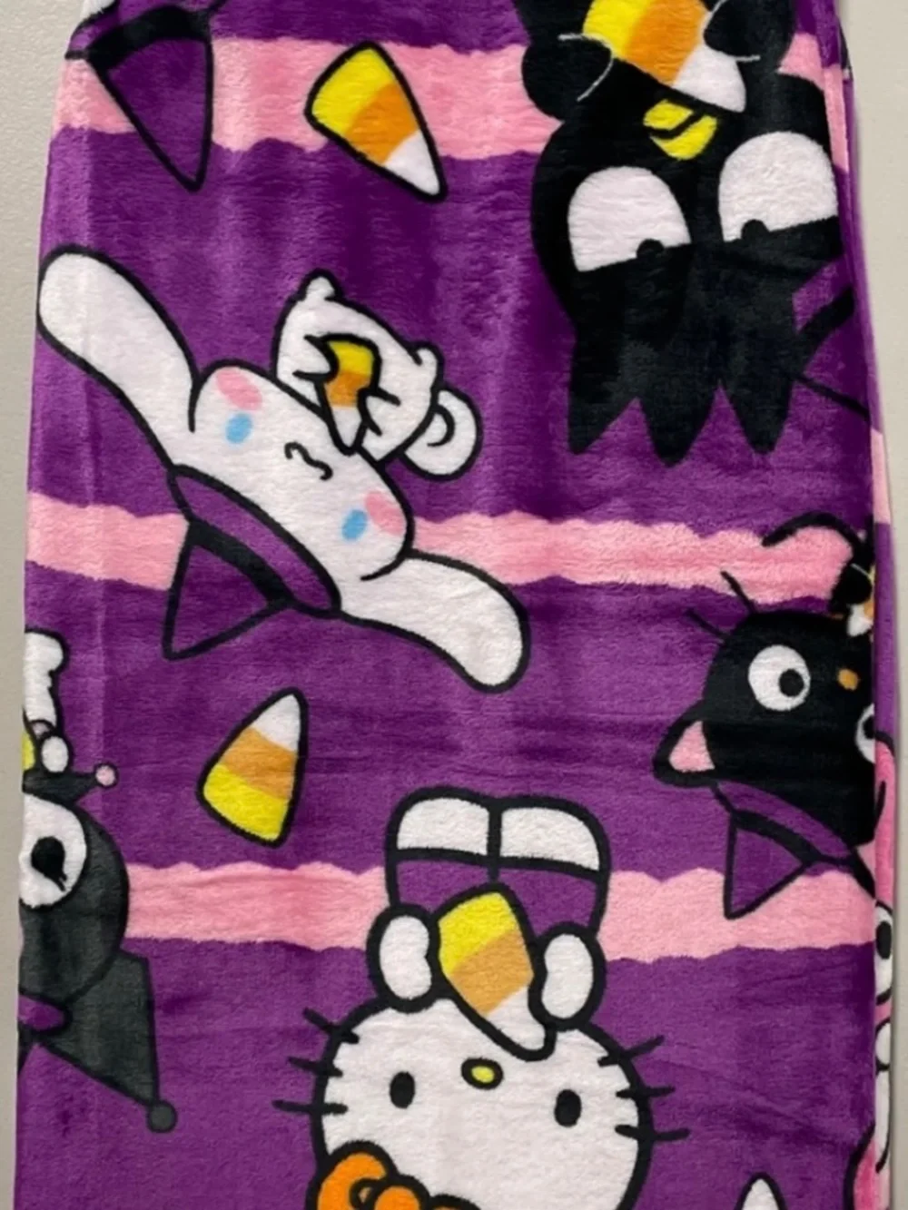 NEW! Halloween Hello Kitty & Friends Plush Throw Blanket