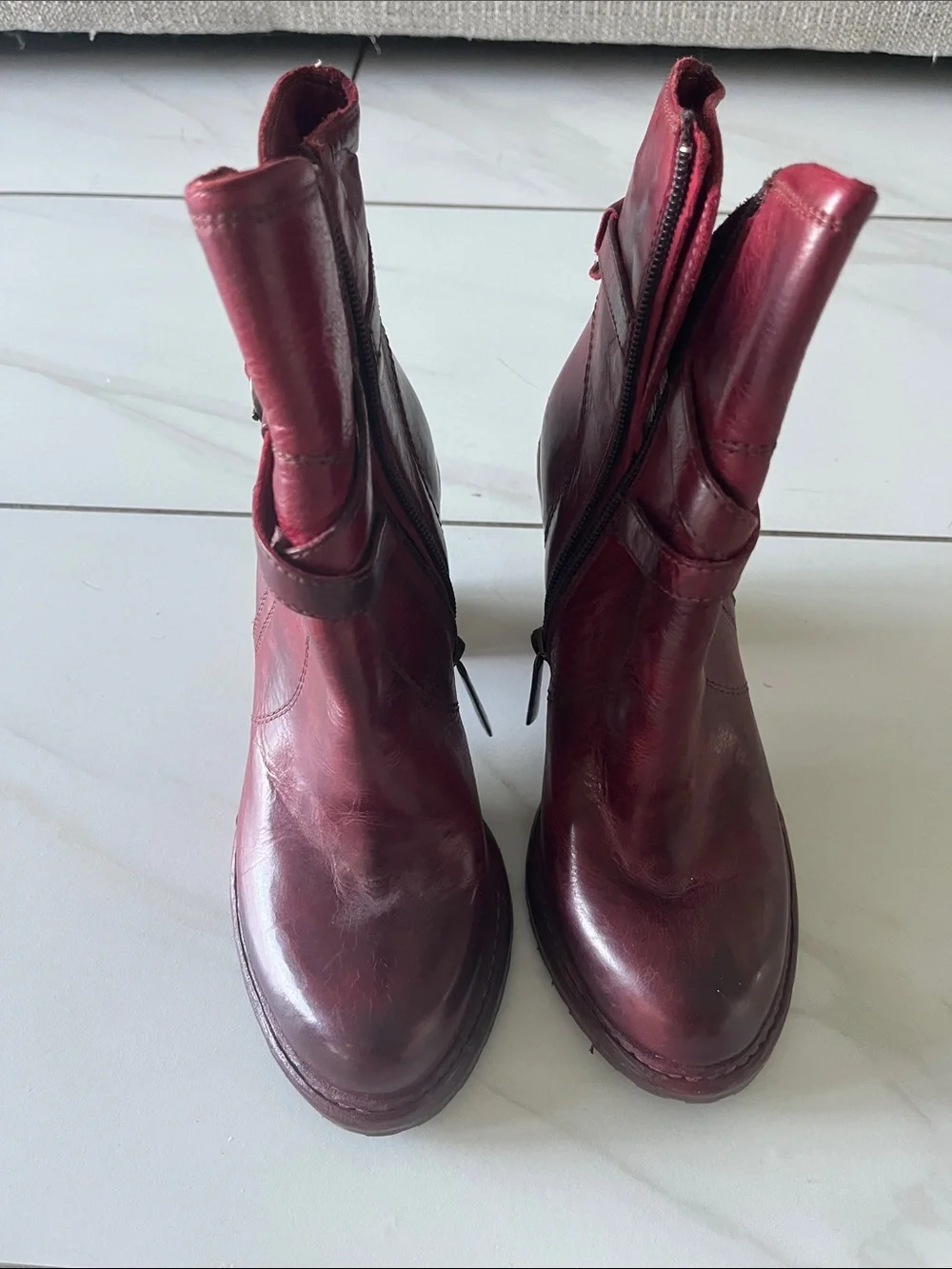 N/A bottega brand