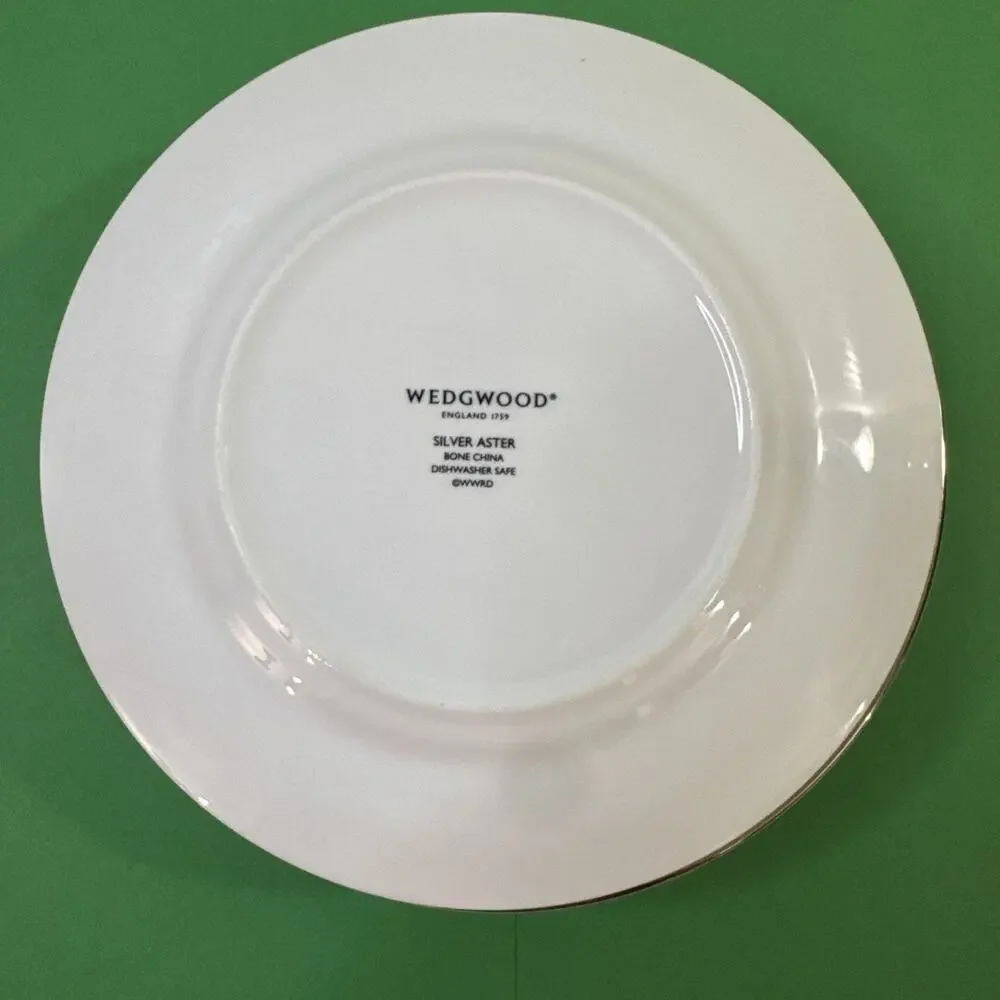 Wedgwood silver aster