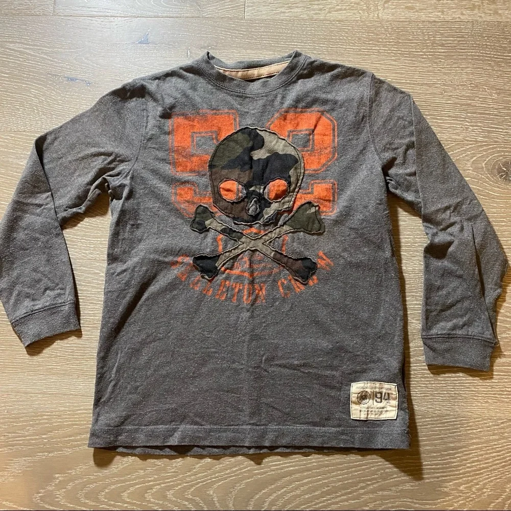 Old Navy Boys Long Sleeve Tee