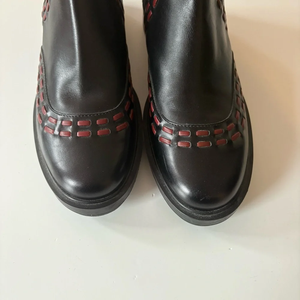 Tods excellent see
