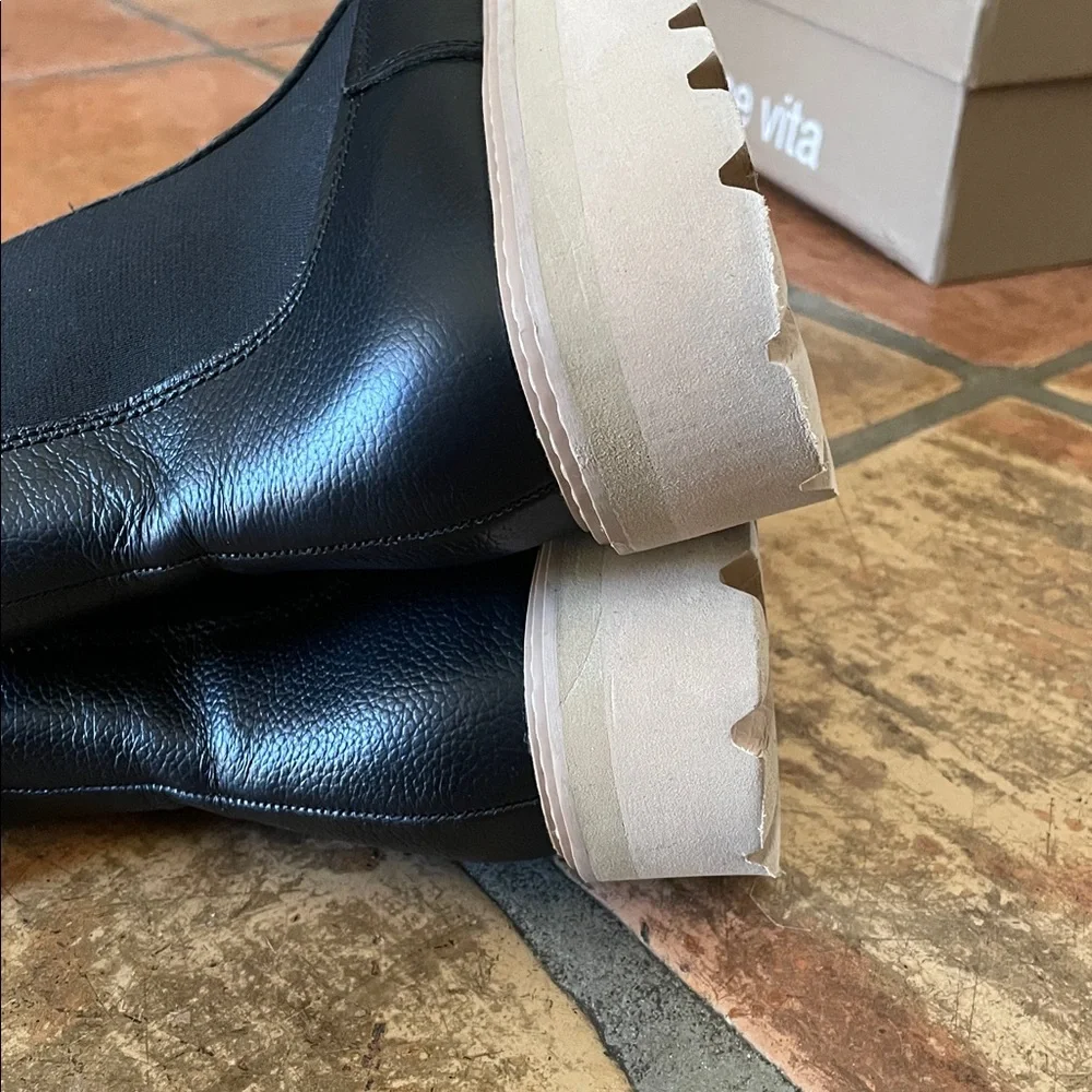 Dolce Vita waterproof black