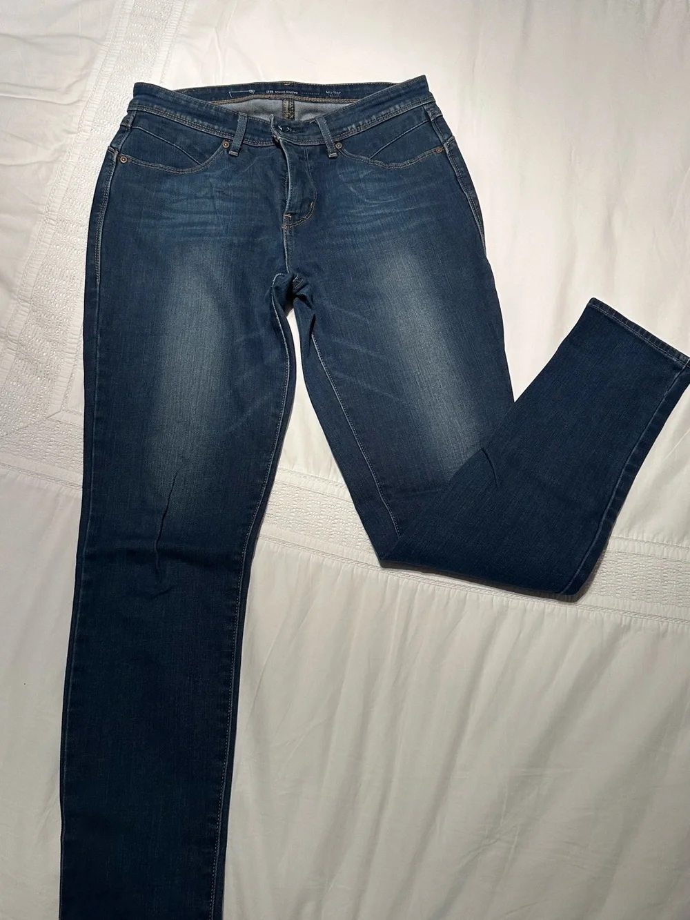 Levis slim skinny