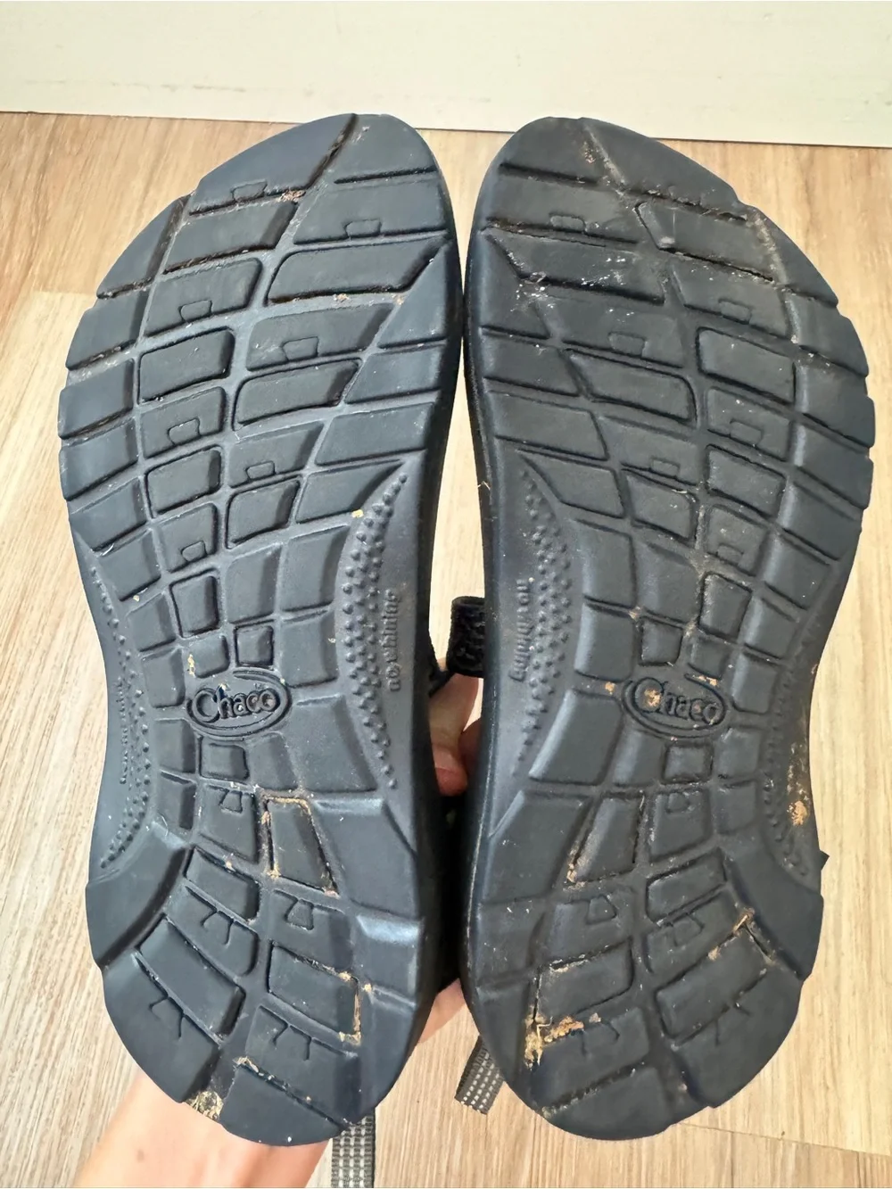 Chaco Z/1 Classic Youth Size 3 Black Green Strappy Hiking Sport Sandals kids